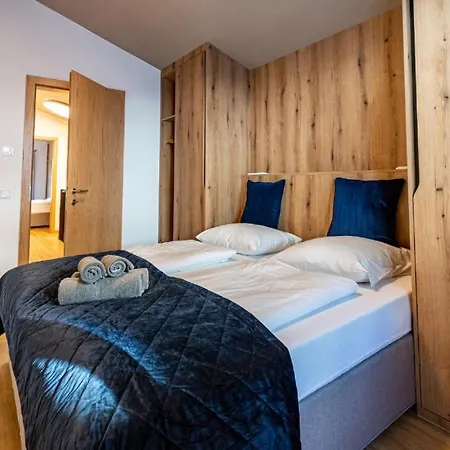 Ski In - Ski Out 4 Bedroom Chalet Villa